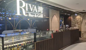 午市時段堂食滿$300享套餐及主餐牌88折 
