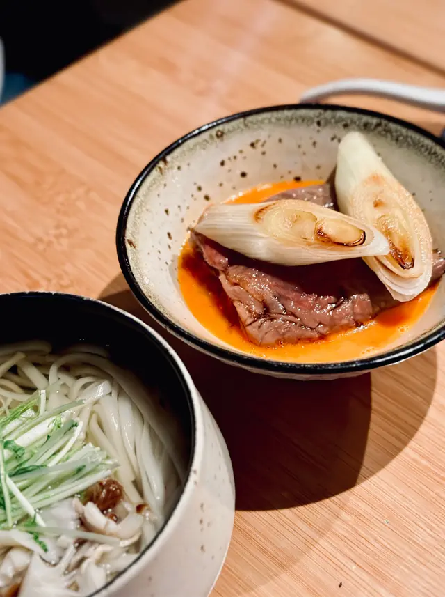 和牛盛宴·西冷壽喜燒配烏冬