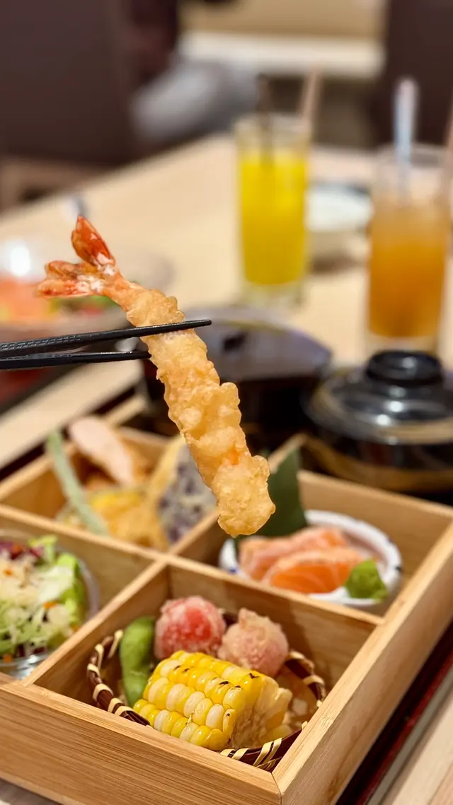 炙燒三文魚・天婦羅御膳套餐