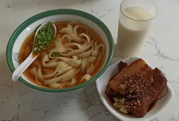 麻辣东坡肉刀削面套餐