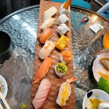 午餐壽司set