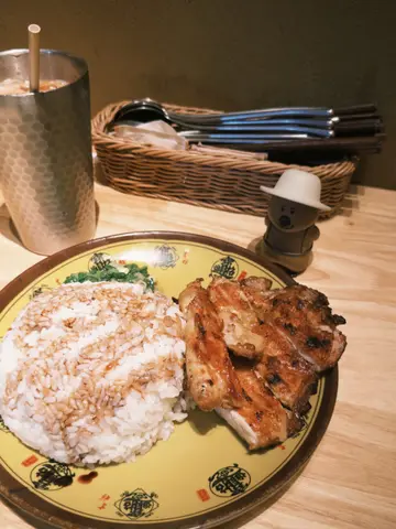 招牌蔥油雞扒飯