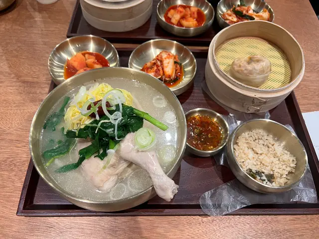 如跟餐此產品需要在combo set 上加$20