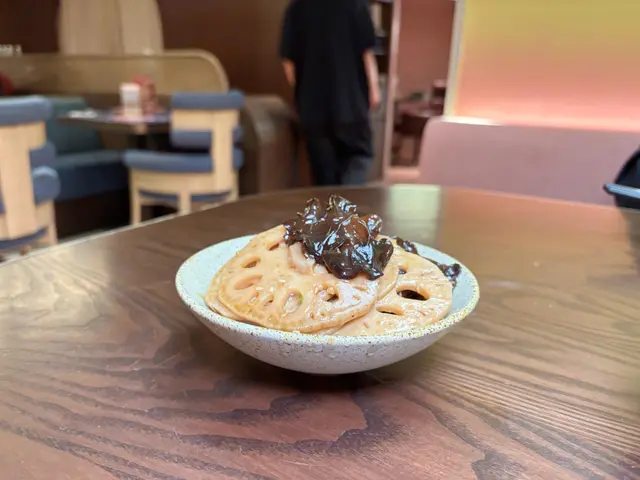 酸辣雲耳蓮藕