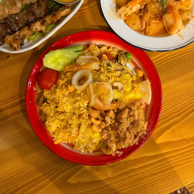 菠蘿炒飯（海鮮）