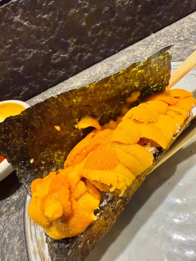 北海道根室 赤海膽壽司