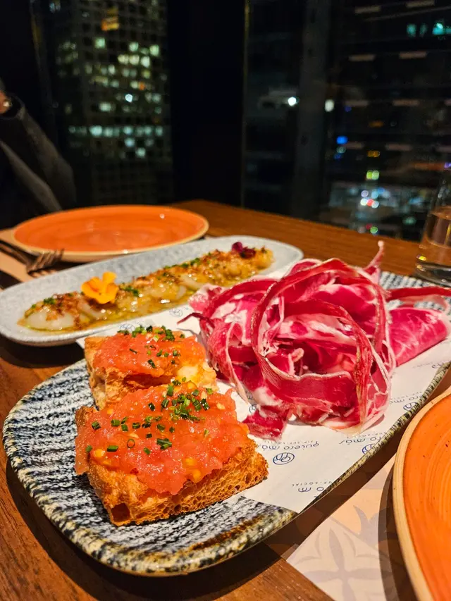 36-months Iberico Jamon