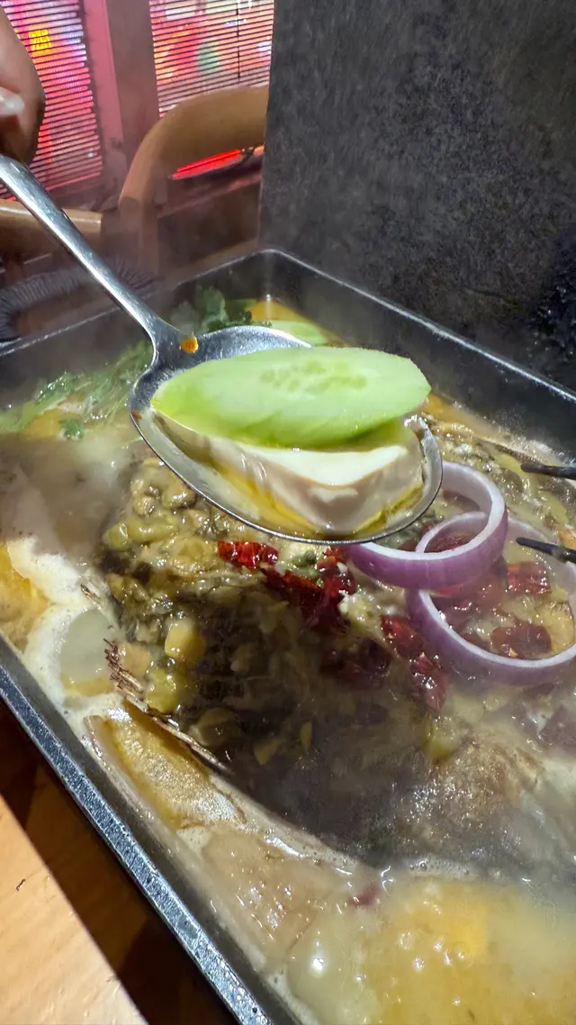 老壇酸菜豆花海鱸魚