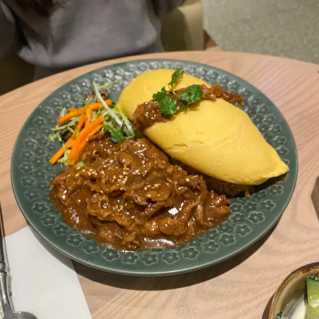 壽喜燒牛肉蛋包飯