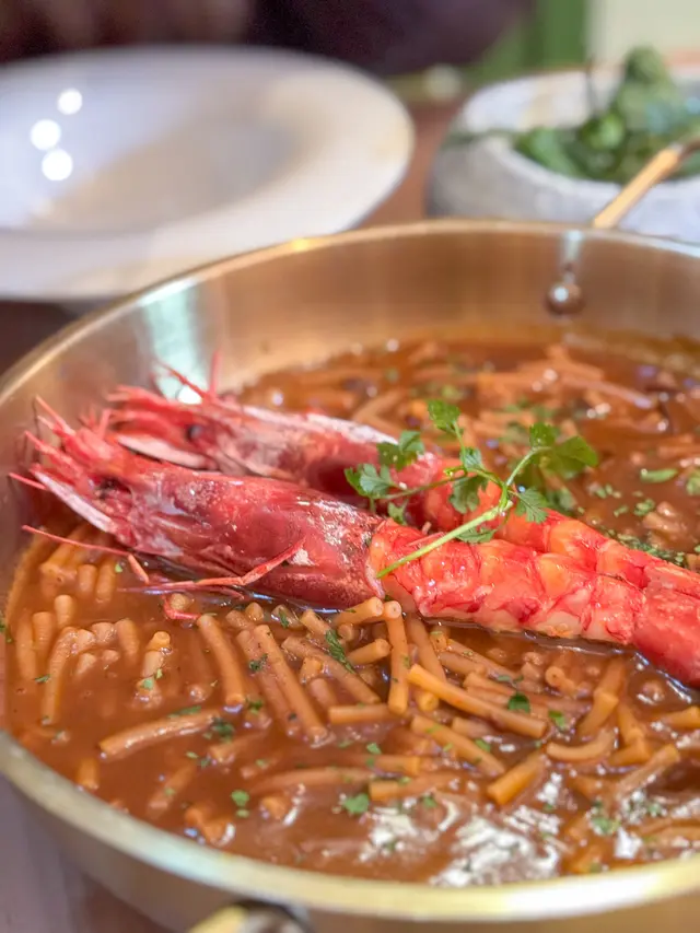 海鮮"砂鍋"西班牙短麵🍝