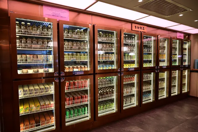 自助飲品區
