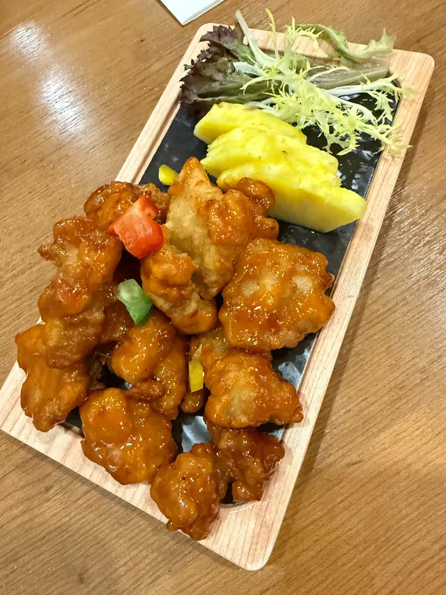 脆皮咕嚕肉