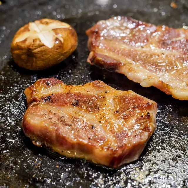 熟成西班牙黑毛豬梅頭肉