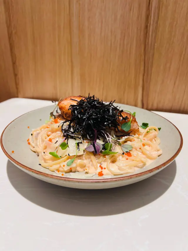 香煎三文魚明太子忌廉燴扁意粉