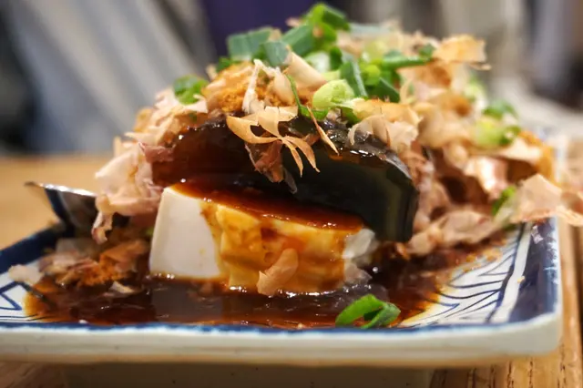 魚酥皮蛋豆腐