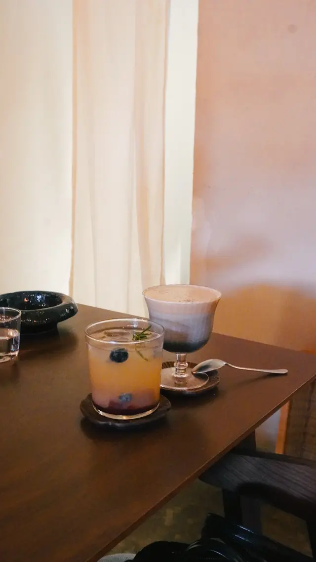 焙茶黑芝麻豆乳飲