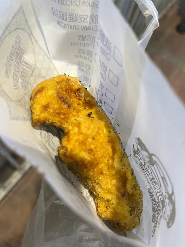 外皮好香脆,可以自選兩種調味粉,哩次試左梅子及海苔,好味😋