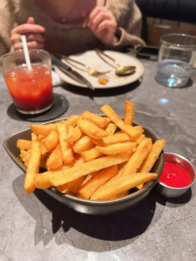 好脆,如果有黑松露醬就更好食😋