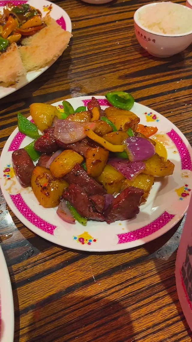 蜜餞薯仔牛柳粒