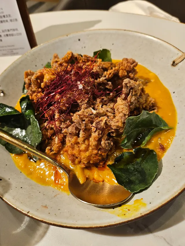 濃汁泰黃咖喱軟殼蟹