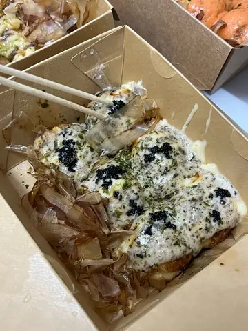 黑松露章鱼烧