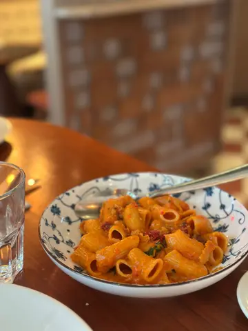 Spicy Rigatoni Alla Vodka