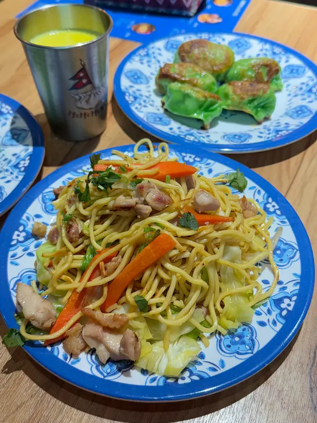 雞肉炒麵