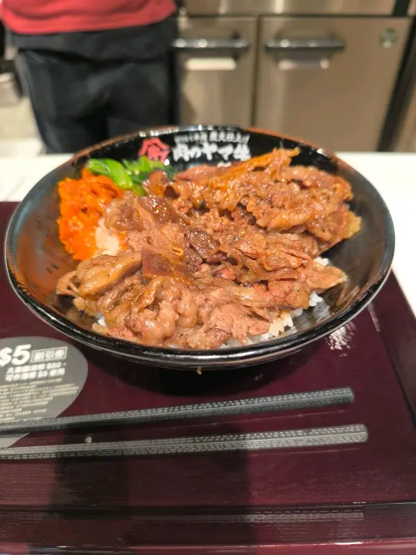 親民炭燒牛肉飯