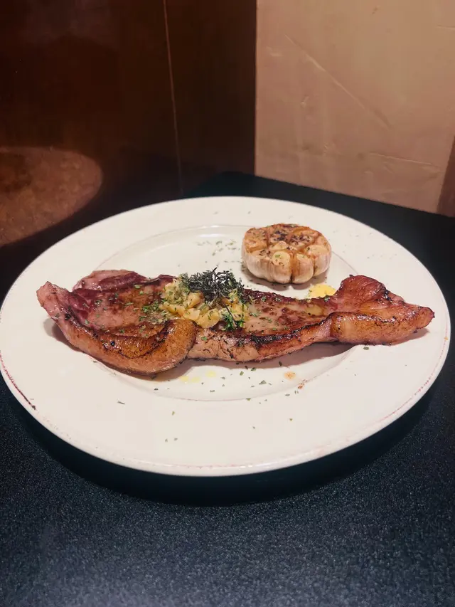 安格斯Prime西冷8oz配烤大蒜