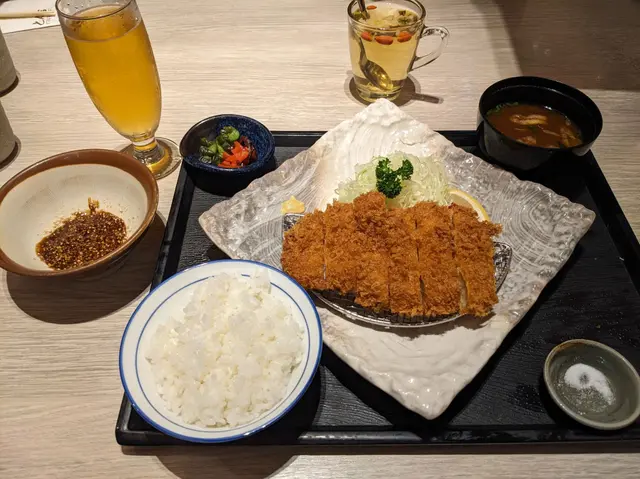 吉列上級豬扒定食 