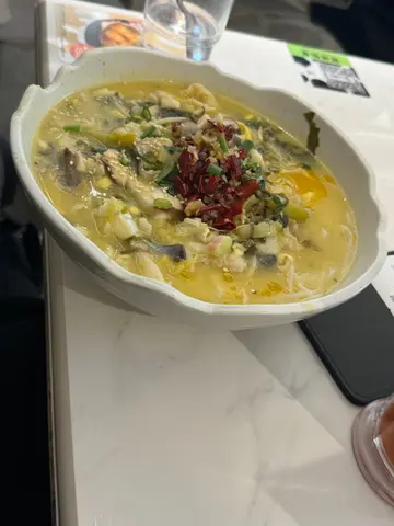 酸菜鱼米线