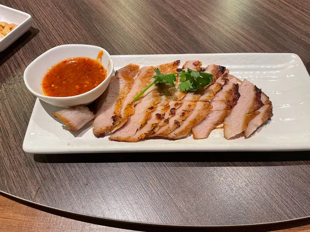燒豬頸肉