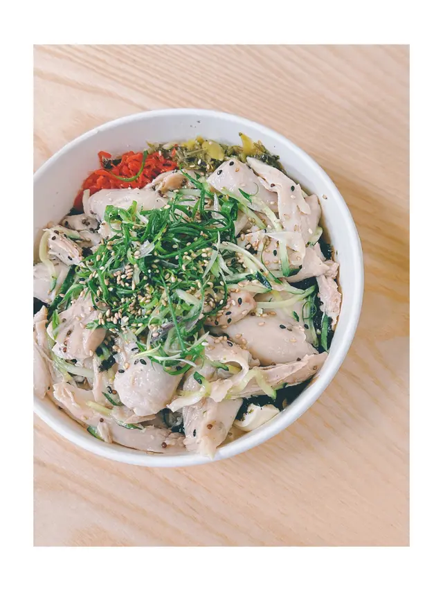 香蔥紫菜手撕雞飯