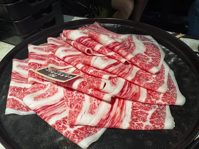 日本黑毛和牛A4+：雪花紋理好靚，入口即溶，肉質鮮嫩，口感絕佳！🇯🇵🥩