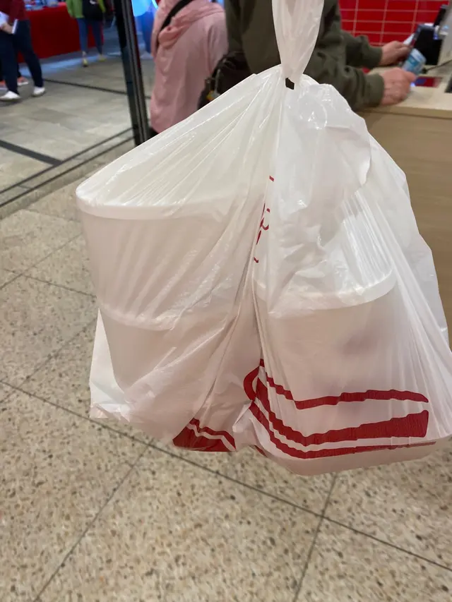 俾漏咗紅豆冰 #外賣