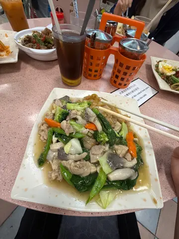 泰式濕炒河 