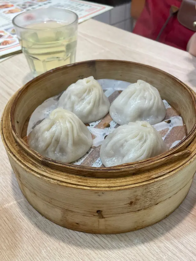 招牌小籠包
