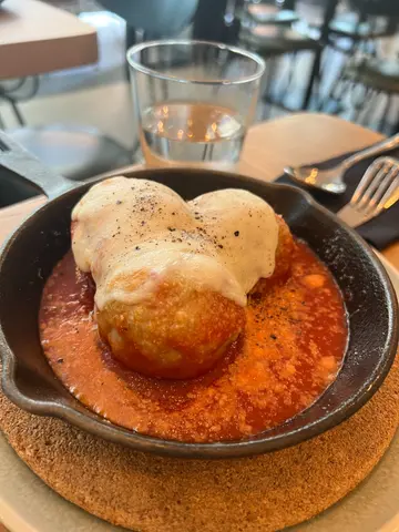Roman Meatballs