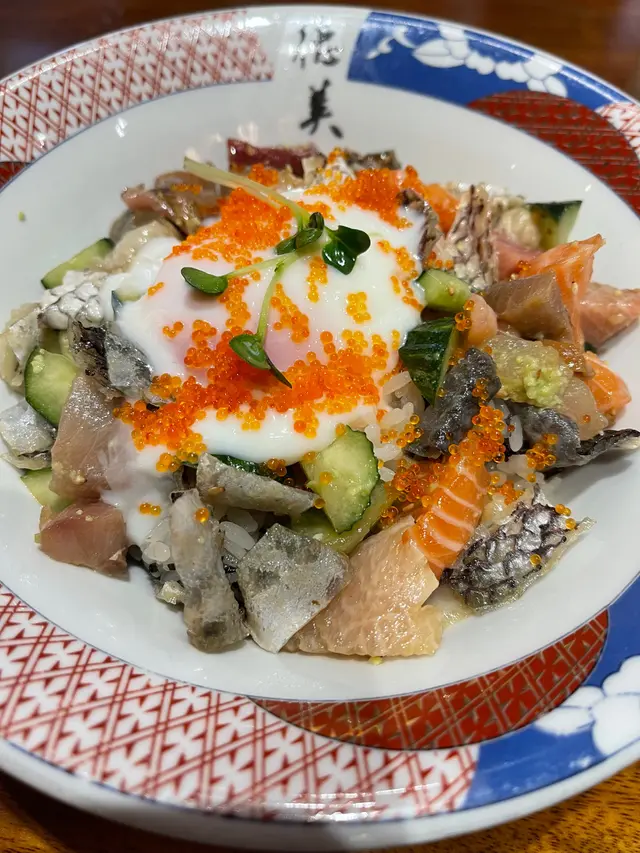 櫻花角切魚生飯
