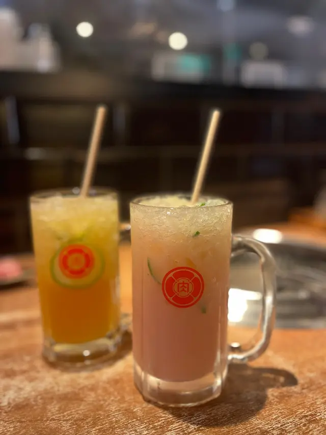 手打香水檸檬茶& 手打香水檸檬益力多梳打