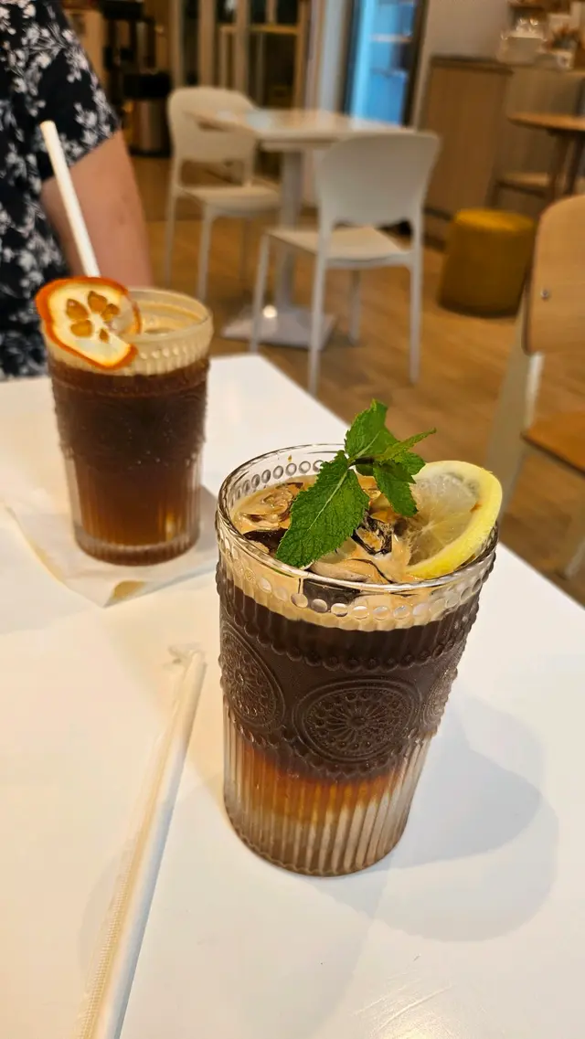 #orangetoniccoffee