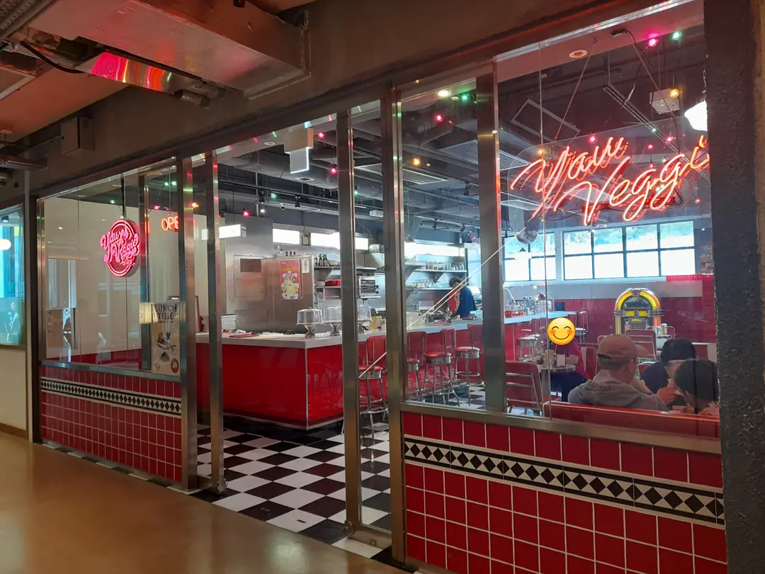 Yau Veggie Diner