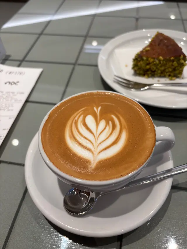 Flat  White
