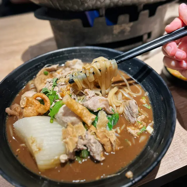 招牌泰國船湯河