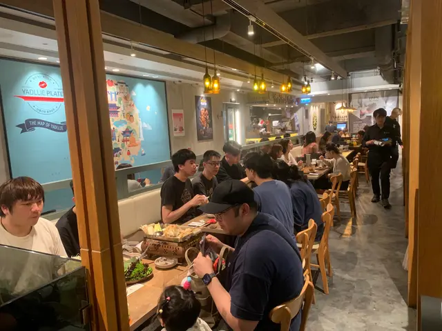 平日夜晚都好滿座,全場爆滿