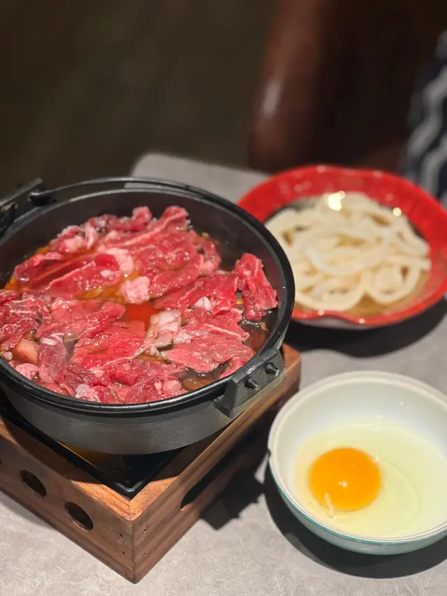 稀有部位牛肉壽喜燒 