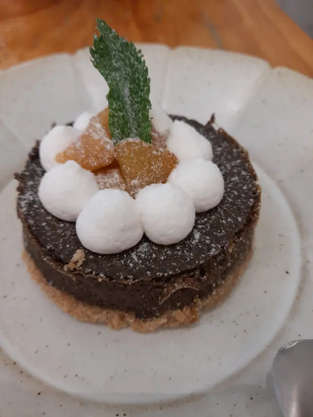 純素伯爵茶芝士蛋糕糖漬蘋果
