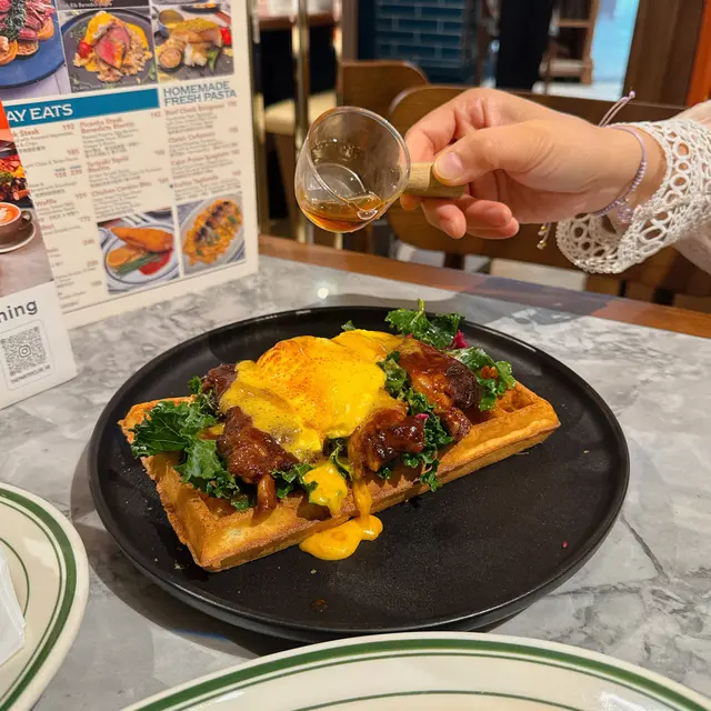 Pork Rib Benedict Waffle