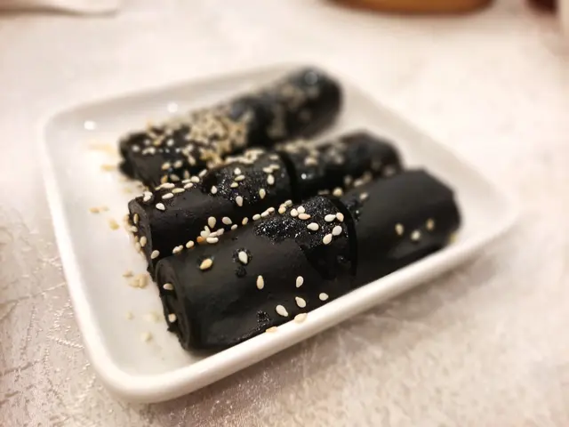 香滑芝麻卷