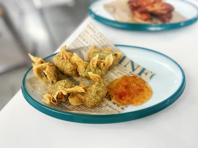 炸韭菜餃